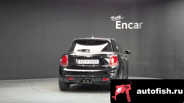 Mini Cooper Cooper S 2018 года - вид 3