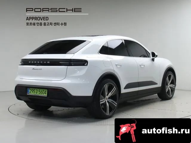 Porsche Macan Makan EV 2025 года - вид 2