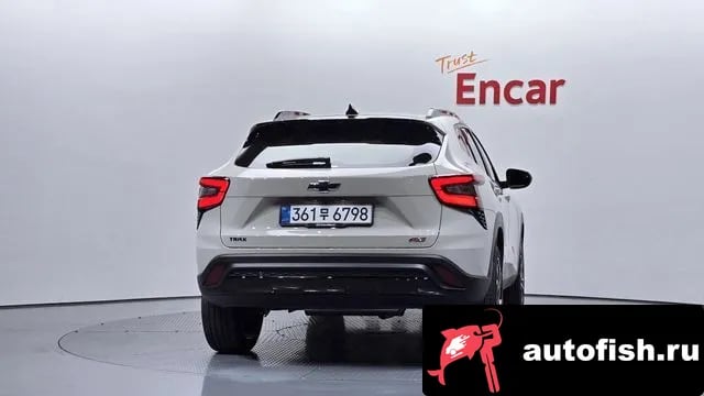 Chevrolet (GM Daewoo) Trax Trax Crossover 2026 года - вид 4