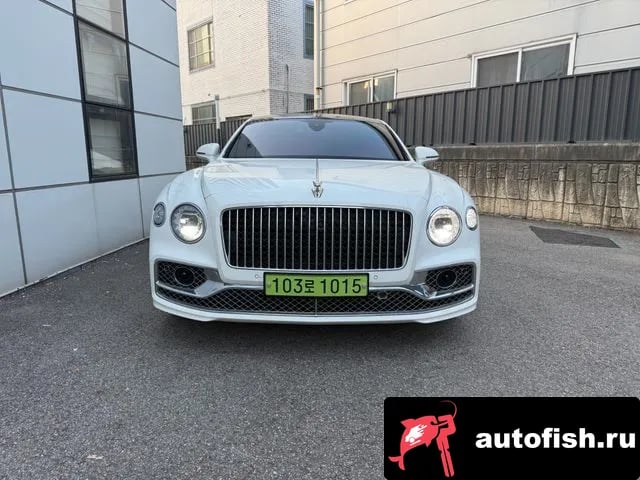 Bentley Flying Spur Flying Spur 3rd Generation 2022 года - вид 3