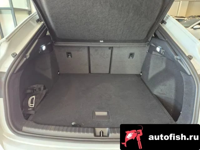 Audi Q4 e-tron Q4 e-Tron (F4) 2026 года - похожие автомобили