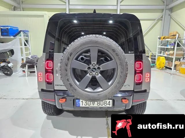 Land Rover Defender Bitdefender (L663) 2023 года - вид 4