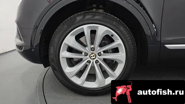 Bentley Bentayga Benteiga 2019 года - вид 5