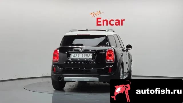 Mini Countryman Cooper Country Man 2018 года - вид 4