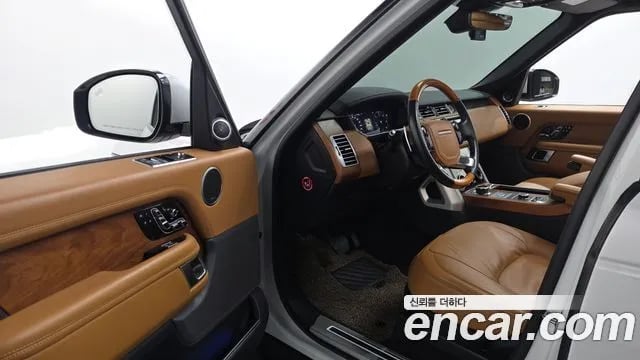 Land Rover Range Rover Range Rover 4th Generation 2018 года - похожие автомобили