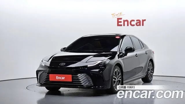 Toyota Camry Camry (XV80) 2025 года - вид 1