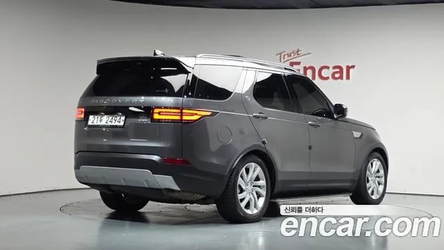 Land Rover Discovery Discovery 5 2018 года - вид 1