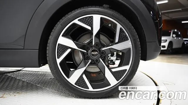 Mini Cooper Cooper S 4th Generation 2026 года - вид 5