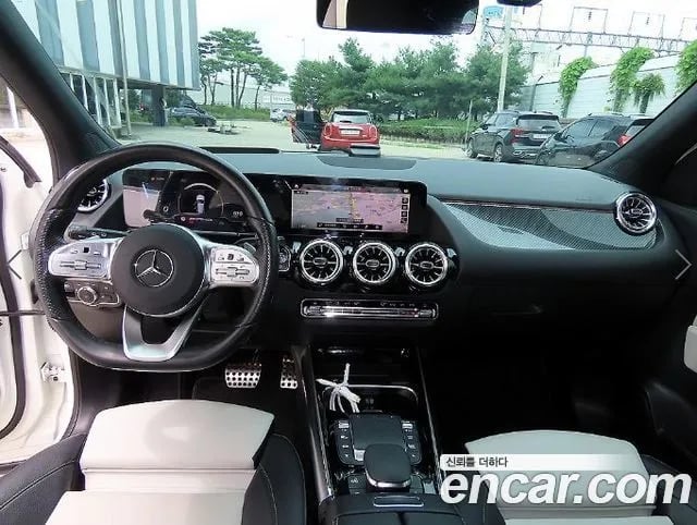 Mercedes-Benz GLA-Class GLA - Class H247 2021 года - похожие автомобили