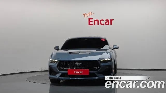 Ford Mustang Mustang 7th Generation 2024 года - вид 3