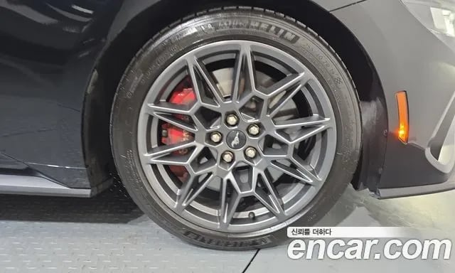 Ford Mustang Mustang 7th Generation 2024 года - похожие автомобили