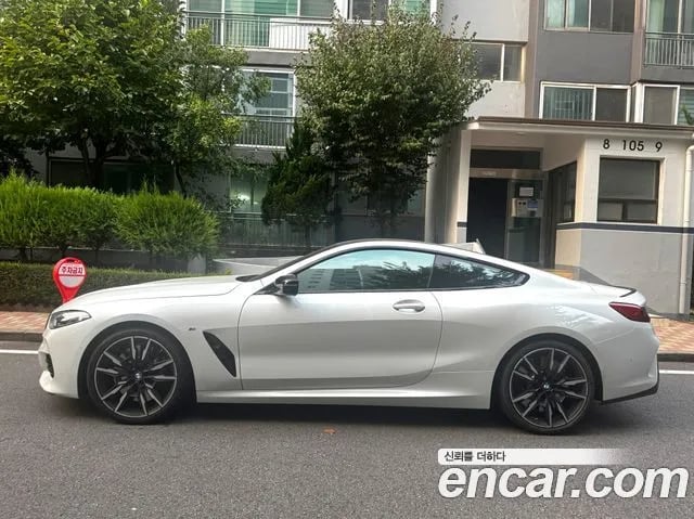 BMW 8-Series 8 Series (G15) 2025 года - вид 2