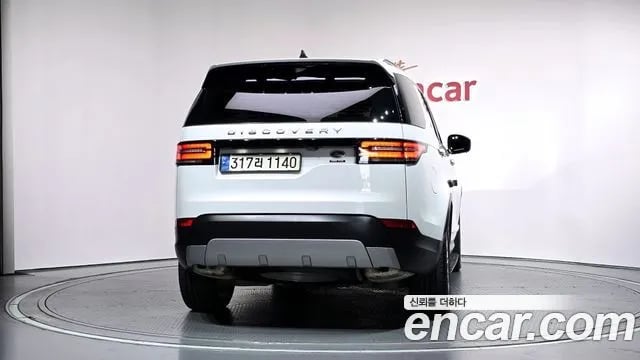 Land Rover Discovery Discovery 5 2018 года - вид 4