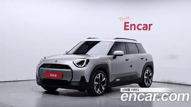 Mini Aceman Ace Man 1st Generation 2025 года - автомобиль из Южной Кореи