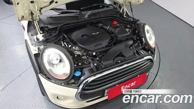 Mini Cooper Cooper 2018 года - вид 6