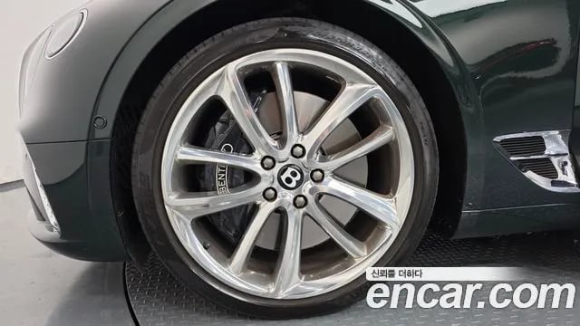 Bentley Continental Continental GT 3rd Generation 2020 года - вид 4