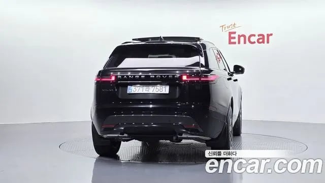 Land Rover Range Rover Velar Range Rover Bella 2026 года - вид 4