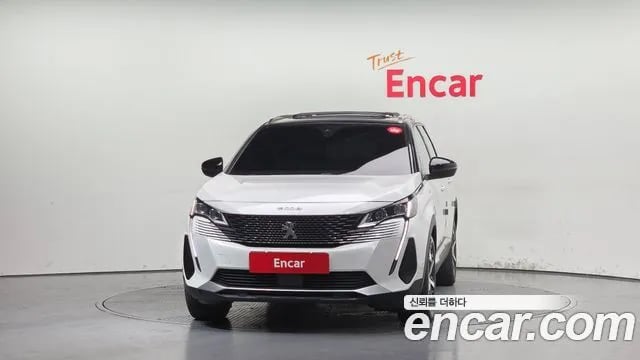 Peugeot 5008 5008 second generation 2022 года - вид 3