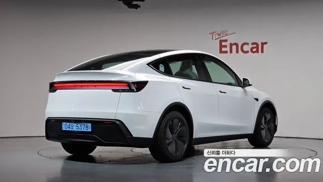 Tesla Model Y Model Y 2026 года - автомобиль из Южной Кореи
