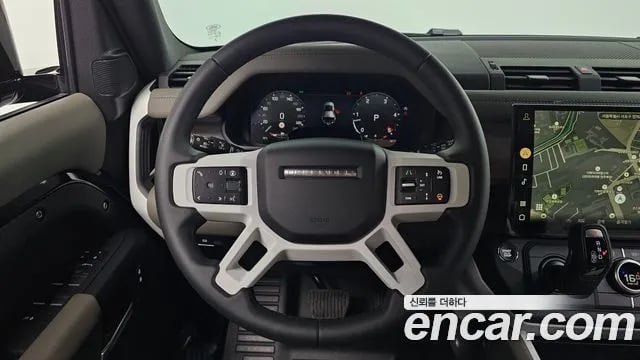 Land Rover Defender Bitdefender (L663) 2026 года - похожие автомобили