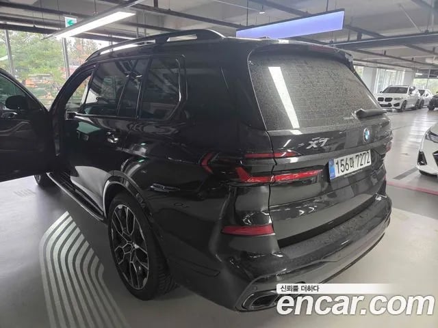 BMW X7 X7 (G07) 2026 года - похожие автомобили