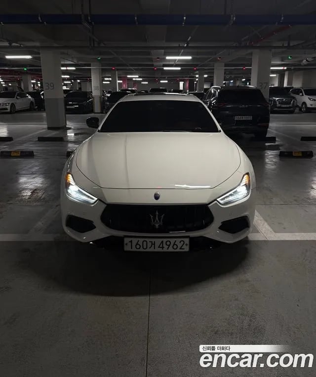 Maserati Ghibli Gibley 2019 года - вид 3