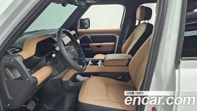Land Rover Defender Bitdefender (L663) 2026 года - вид 3