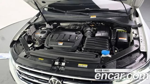 Volkswagen Tiguan Tiguan second Generation 2021 года - вид 5