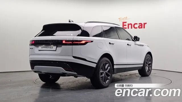 Land Rover Range Rover Velar Range Rover Bella 2026 года - похожие автомобили