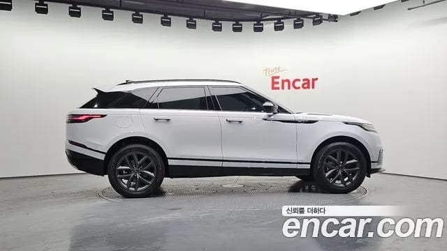 Land Rover Range Rover Velar Range Rover Bella 2026 года - вид 5