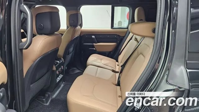 Land Rover Defender Bitdefender (L663) 2026 года - вид 4
