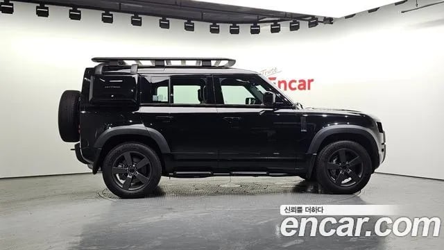 Land Rover Defender Bitdefender (L663) 2026 года - вид 5