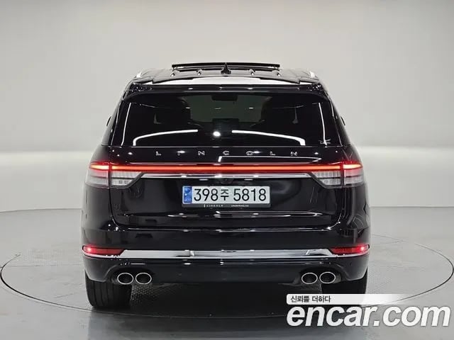 Lincoln Aviator Aviator 2nd generation 2023 года - вид 3