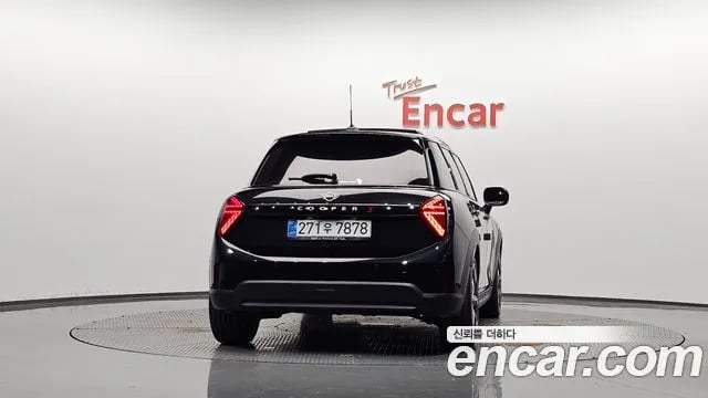 Mini Cooper Cooper S 4th Generation 2026 года - вид 3