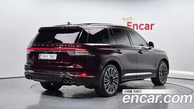 Lincoln Aviator Aviator 2nd generation 2020 года - вид 2