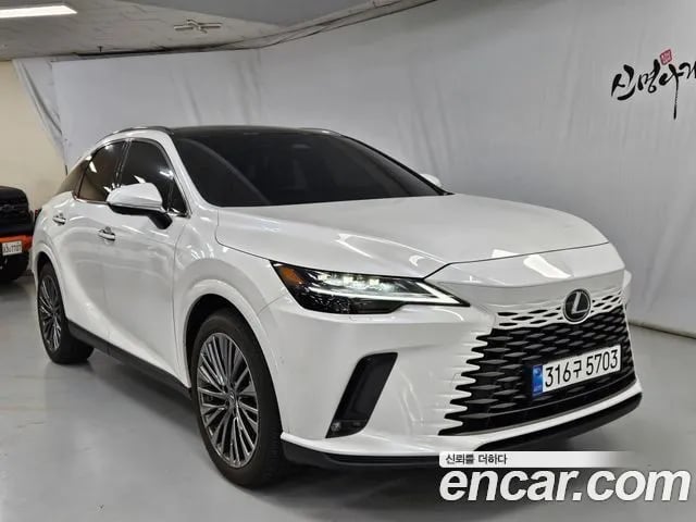 Lexus RX RX350h 5th generation 2026 года - вид 2