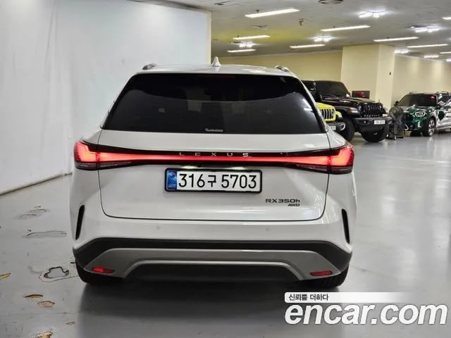 Lexus RX RX350h 5th generation 2026 года - вид 3