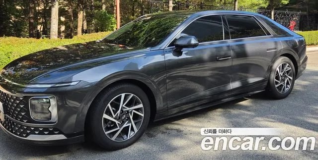 Hyundai Grandeur The New Granger Hybrid (GN7) 2025 года - автомобиль из Южной Кореи