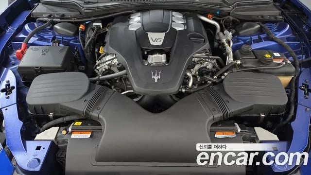 Maserati Ghibli Gibley 2021 года - вид 6