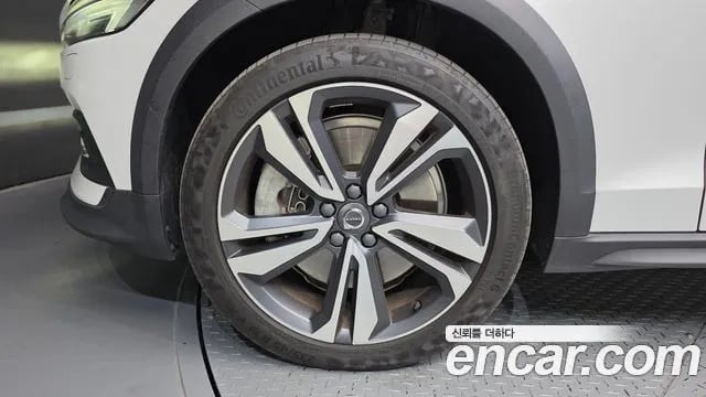 Volvo V60 V60 Cross-country 2nd Generation 2021 года - вид 5