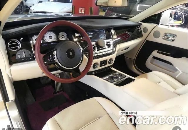 Rolls-Royce Wraith Lace 2020 года - вид 4