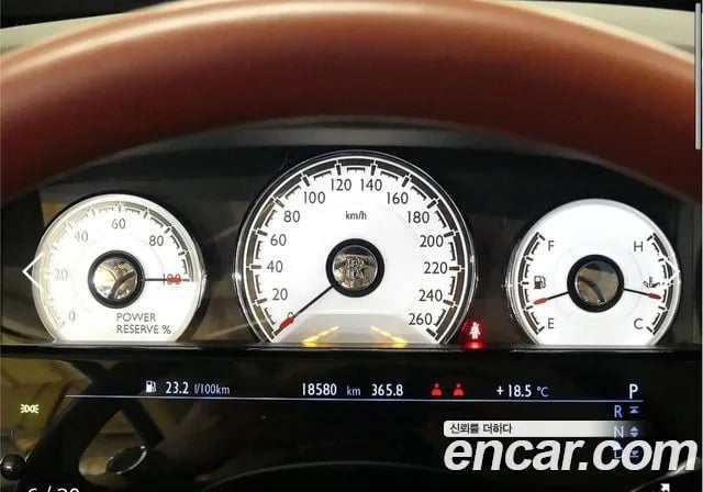 Rolls-Royce Wraith Lace 2020 года - вид 6