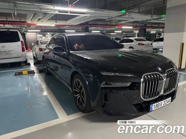 BMW 7-Series 7 Series (G70) 2026 года - вид 2