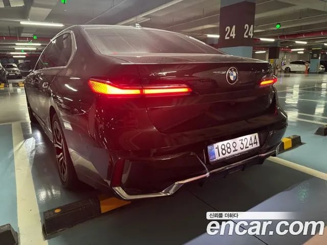 BMW 7-Series 7 Series (G70) 2026 года - вид 6