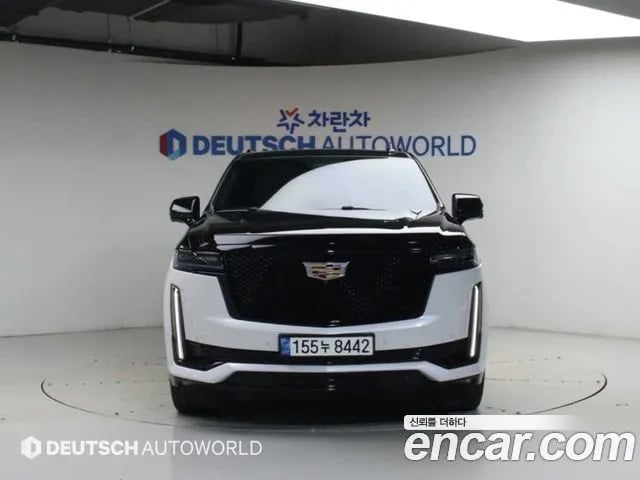 Cadillac Escalade Escalade 5th Generation 2022 года - похожие автомобили