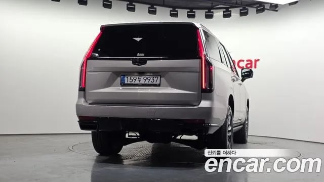 Cadillac Escalade Escalade 5th Generation 2022 года - вид 4