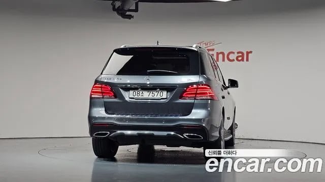 Mercedes-Benz GLE-Class GLE - Class W166 2018 года - вид 3