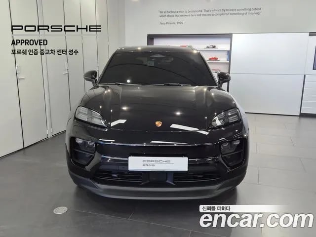 Porsche Macan Makan EV 2026 года - вид 3