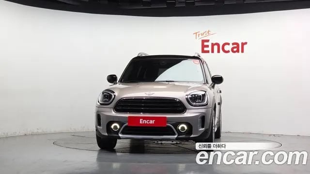 Mini Countryman Cooper Country Man 2023 года - вид 3