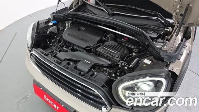 Mini Countryman Cooper Country Man 2023 года - вид 6